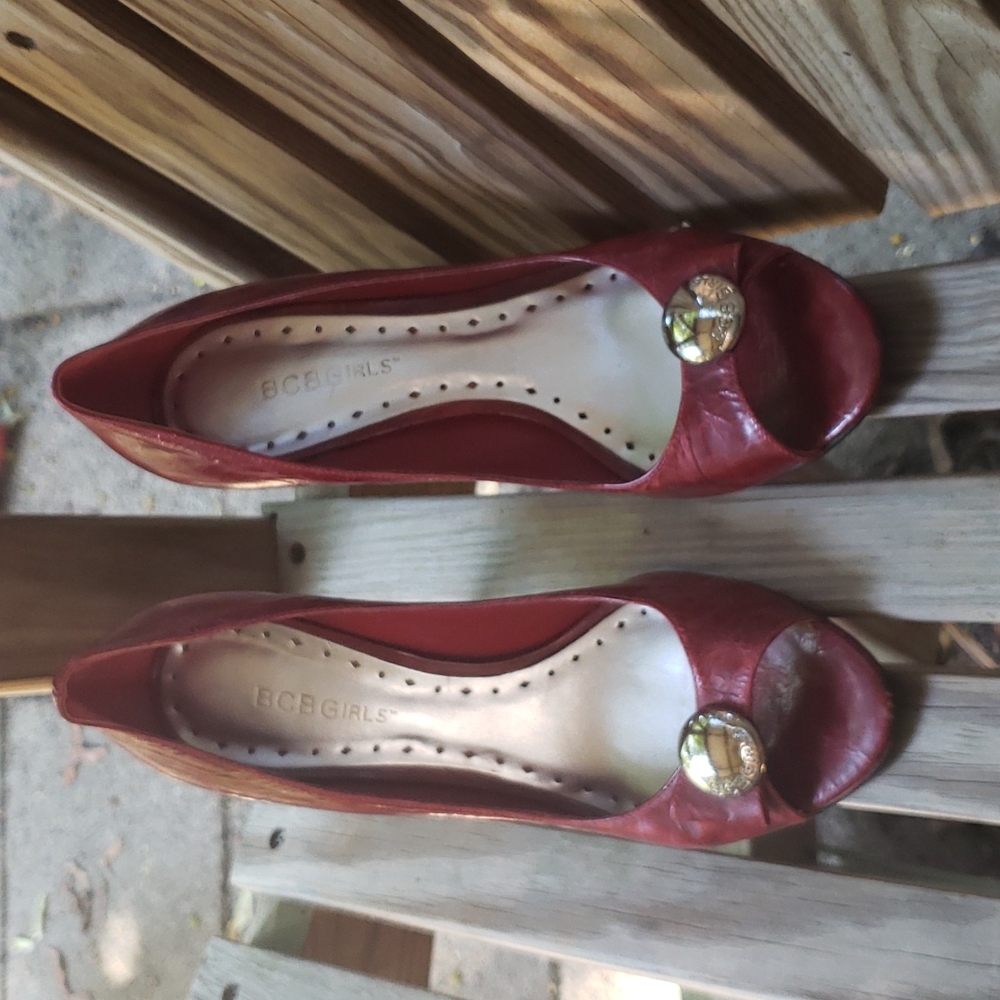 Red high heel bcbg girls shoe